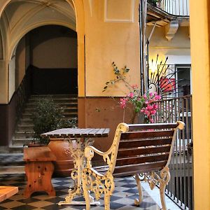 Cortile Stesicoro